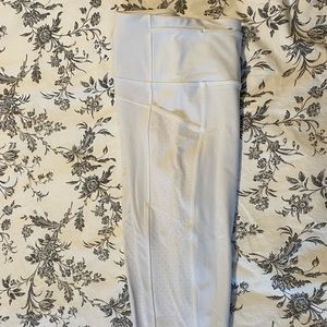 Lululemon Mind Over Miles Crop Legging